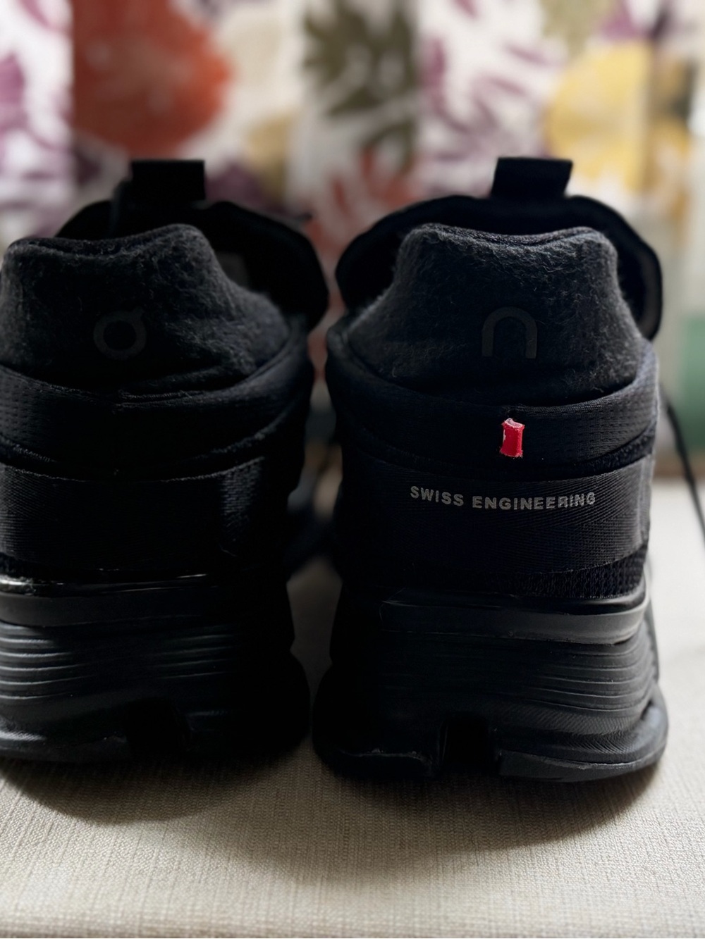 On Cloudnova 2 Sneakers - Picture 3 of 9